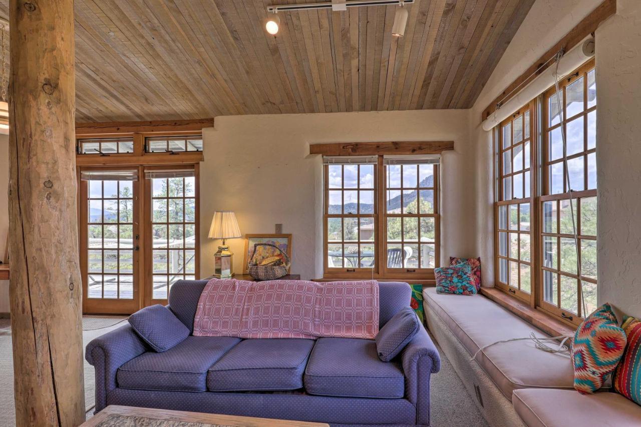 Bright Prescott Studio With Thumb Butte Views! Bagian luar foto