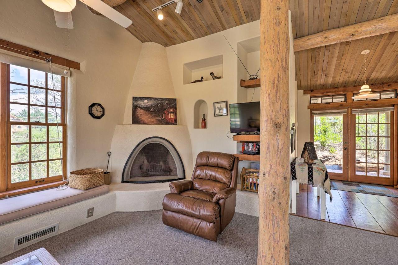 Bright Prescott Studio With Thumb Butte Views! Bagian luar foto